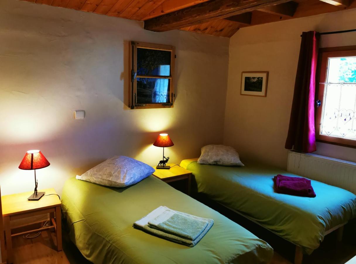 Gite D'Etape Auberge De L'Ardoisiere Jausiers Exterior foto